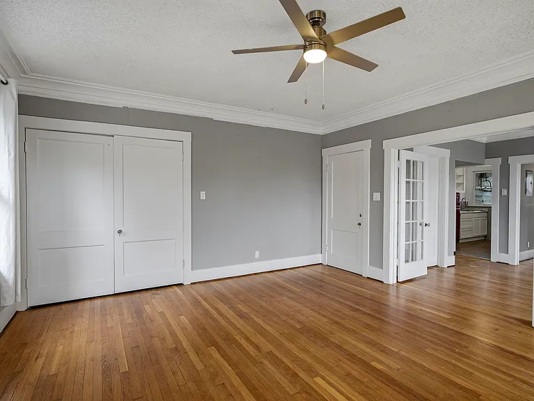 1044 W Mistletoe Ave #4 — Photo 25