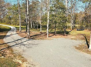 52 E Rugby Pike, Jamestown, TN 38556