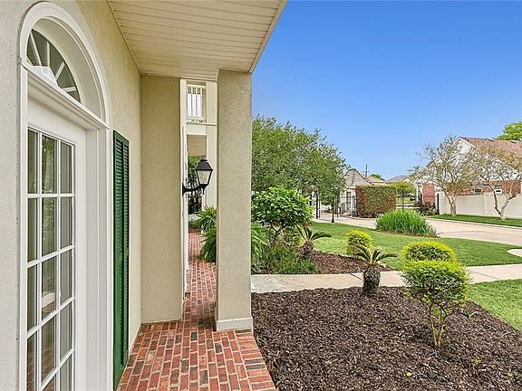 3rd image of 186 Lakewood Estates Dr