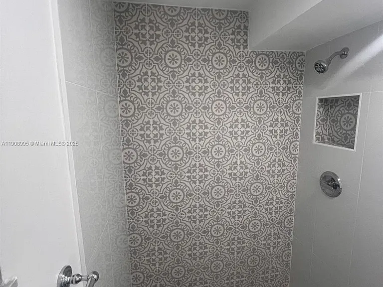 8600 SW 133rd Avenue Rd #319 — Photo 10