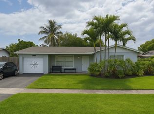 2005 N 32nd Ave, Hollywood, FL 33021