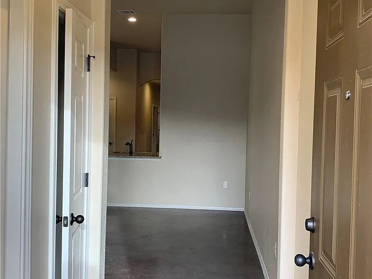 379 Joanne Loop #A & B — Photo 3
