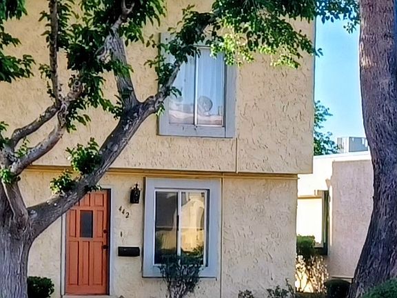2nd image of 442 Las Casitas Way