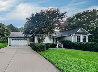 247 Clayton Pointe Dr, Clayton, NC 27520