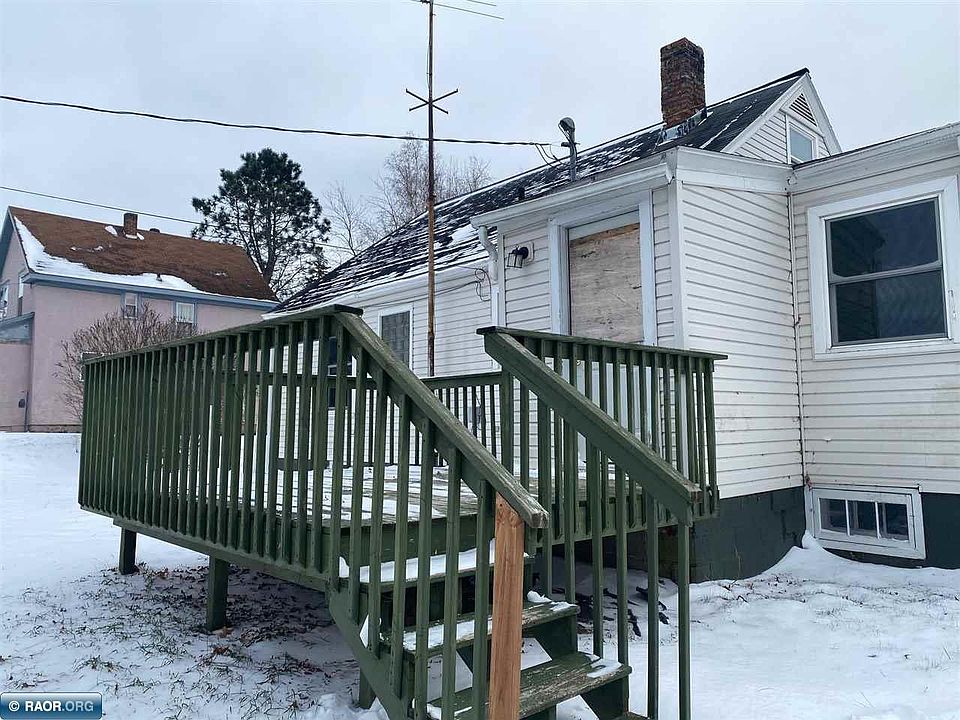 2nd image of 507 Mitchell St