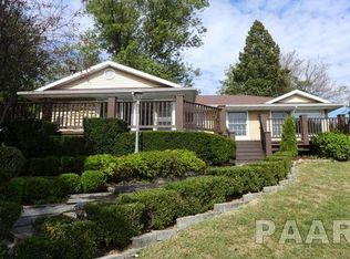 2011 E Paris Ave, Peoria, IL