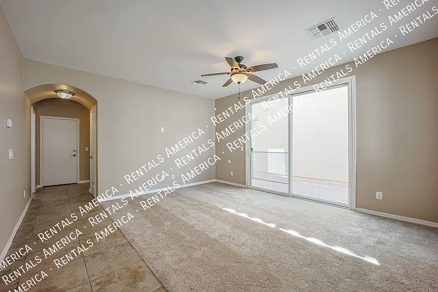 Beautiful Cooley Station Home ~ Ready Now! — Photo 4