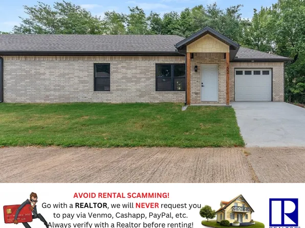 152 W Hill St, Farmington, AR 72730