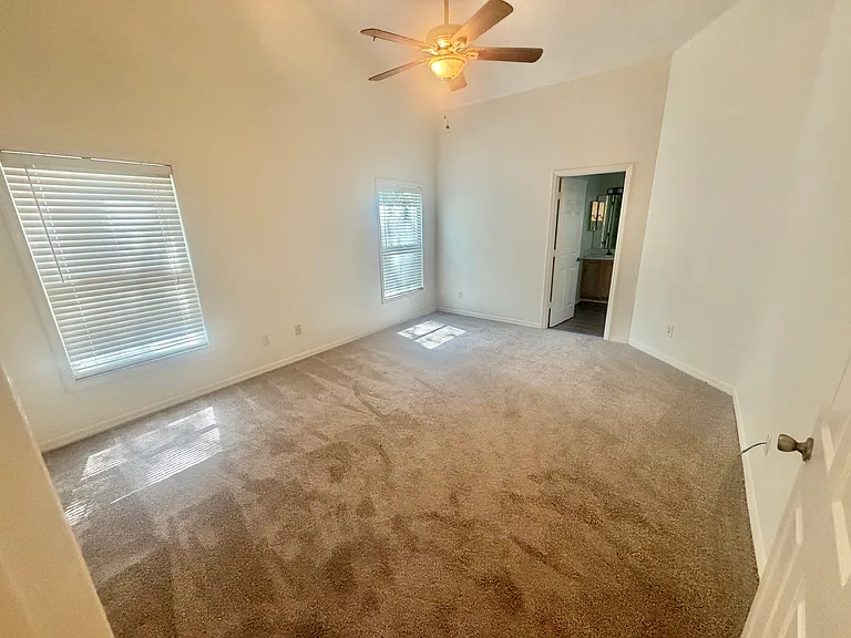 544 Tall Oaks Ter — Photo 15
