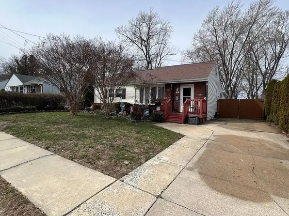 215 Cornell Ave, Stratford, NJ 08084