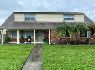 4637 Bay Crest Dr, Tampa, FL 33615