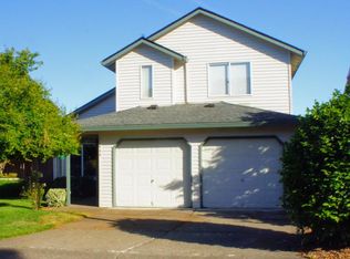 17948 NW Deerfield Dr, Portland, OR 97229