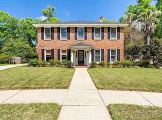 5700 Regency Ct S, Mobile, AL 36609