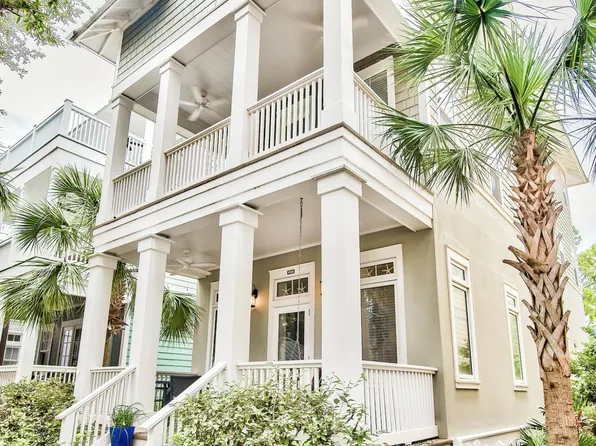 107 Cottage Ct, Panama City Beach, FL 32413