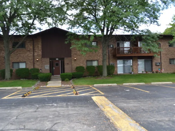 100 Willow Ln #1-116, Willow Springs, IL 60480