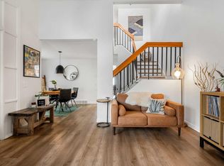 55 Coach Gate Way SW, Calgary, AB T3H1L7