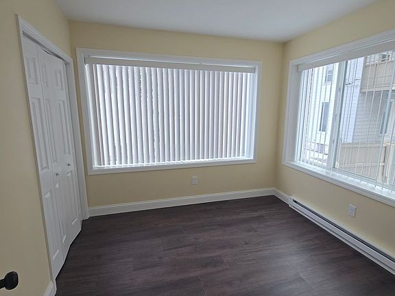 5th image of 920 N Church St #7