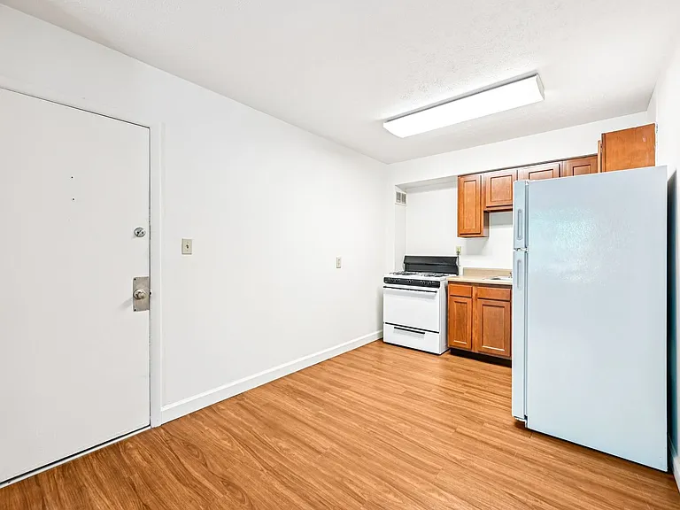 LongView Apartments — Photo 96