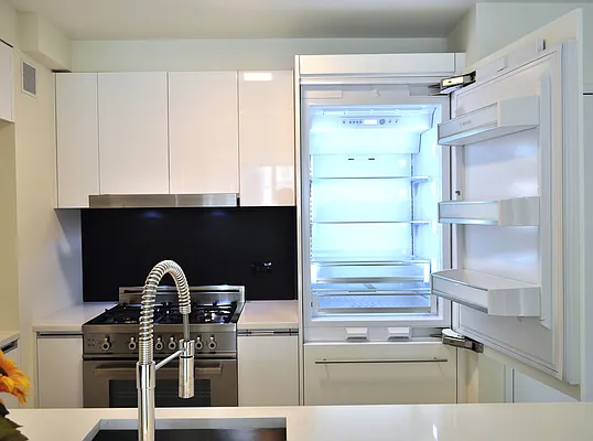 Rented by Winzone Realty Inc | media 27