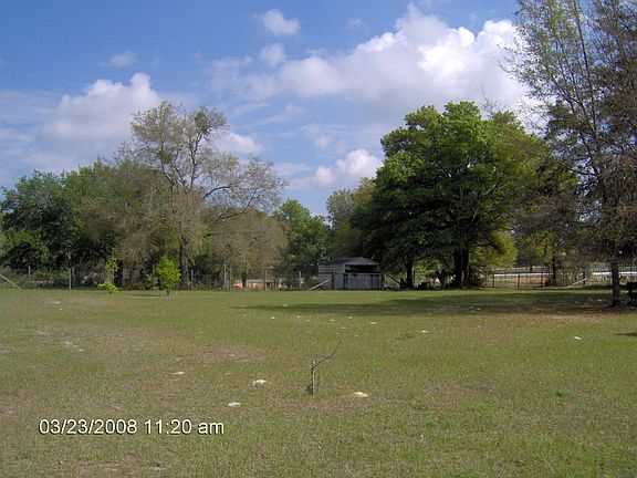 2nd image of 23943 Oak Ave
