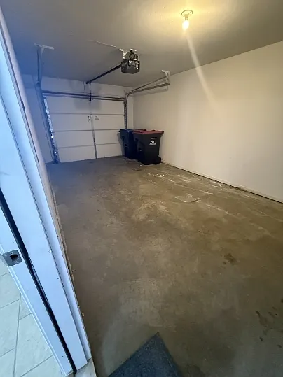 1104 Kimmy Ln - B — Photo 3