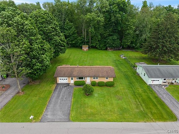 2nd image of 222 Schepps Ln