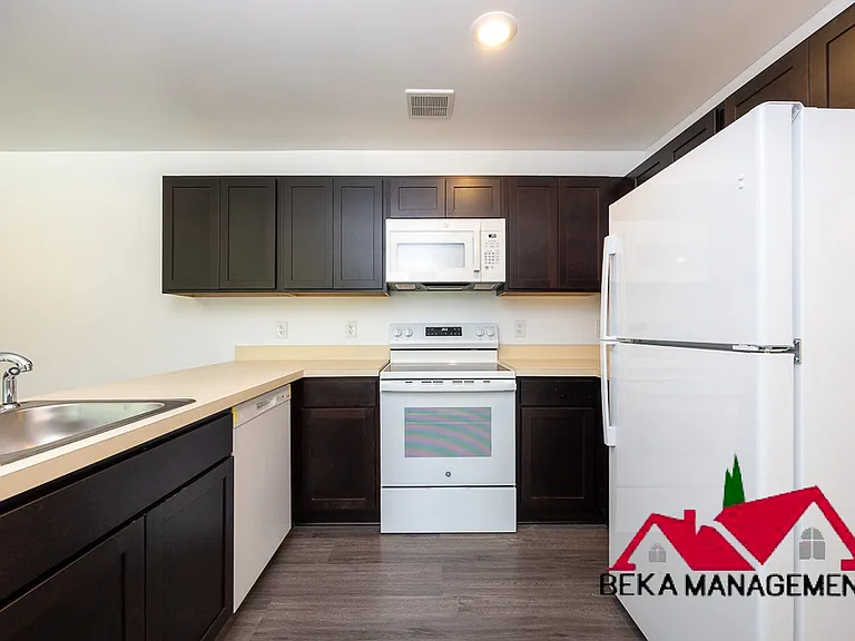 35410 Van Born Rd #206 — Photo 4