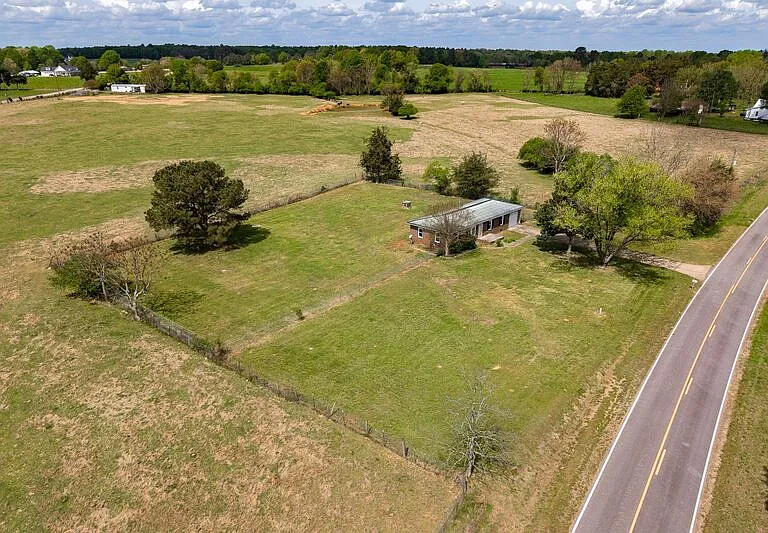 386 Sandy Creek Rd — Photo 25