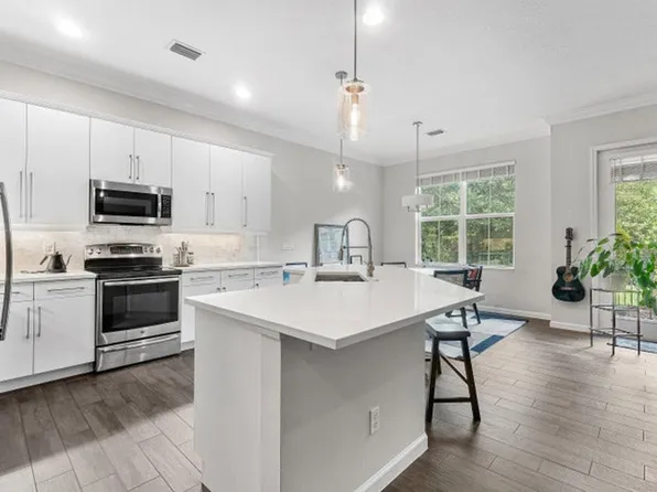 7217 Oxford Ct, Palm Beach Gardens, FL 33418