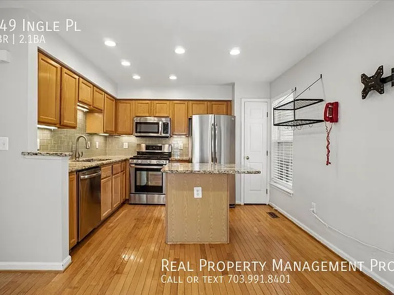 149 Ingle Pl — Photo 4