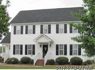 546 Huff Dr, Winterville, NC 28590