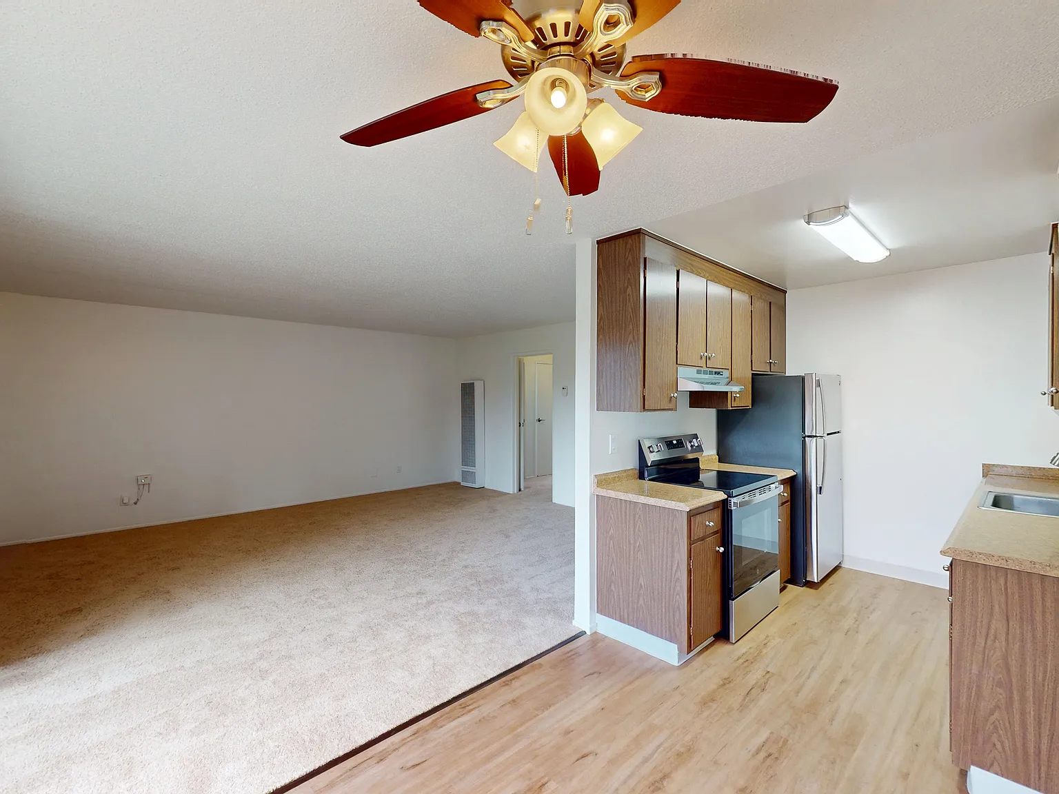 Modern 1BR with Parking Included & Pet Friendly in San Rafael — Photo 1