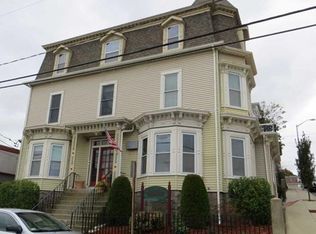 313 Durfee St APT 2N, Fall River, MA 02720