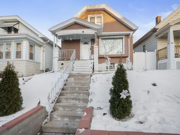 2960 South 15th PLACE, Milwaukee, WI 53215