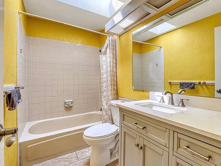 18243 E Adriatic Pl — Photo 15