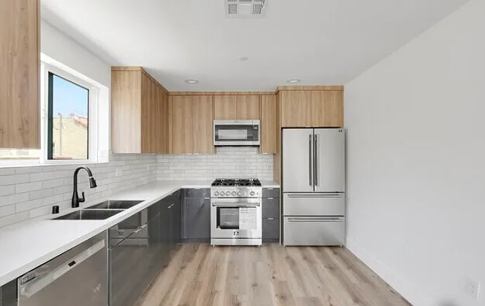 1148 N Sycamore Ave — Photo 10