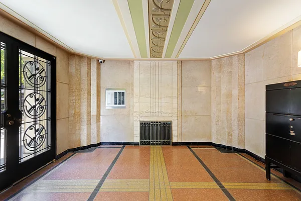 Sold by Compass | media 29