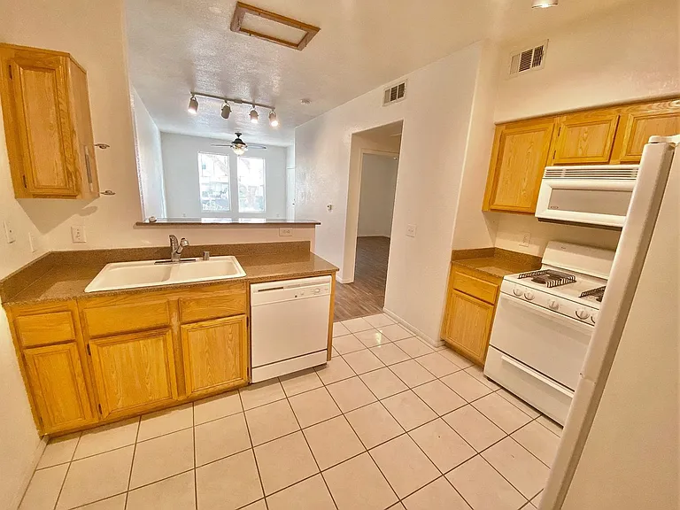 10550 W Alexander Rd #1131 — Photo 6