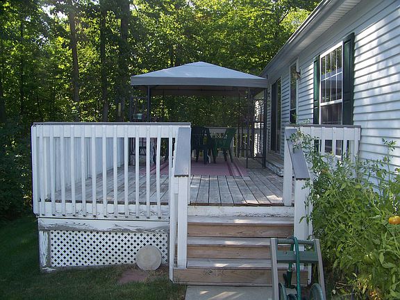 Back Deck wooded view
