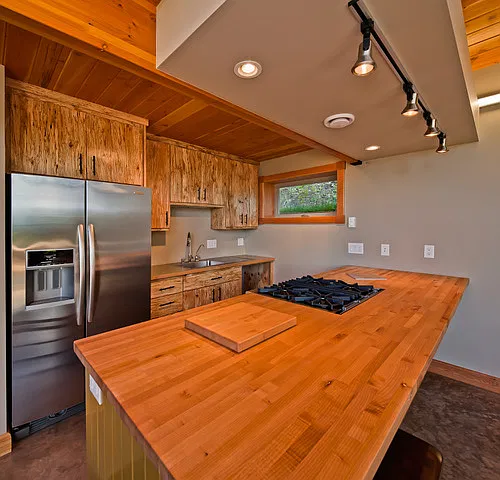 620 Chuckanut Heights Rd — Photo 2