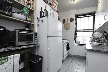 Rented by Emor Management Inc.