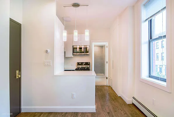 Rented by Corcoran | media 23