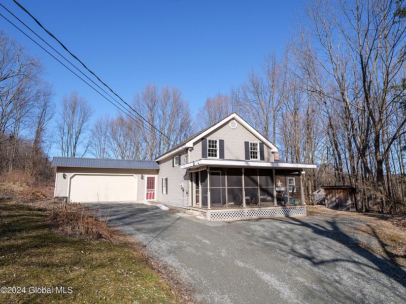 3rd image of 665 County Road 18