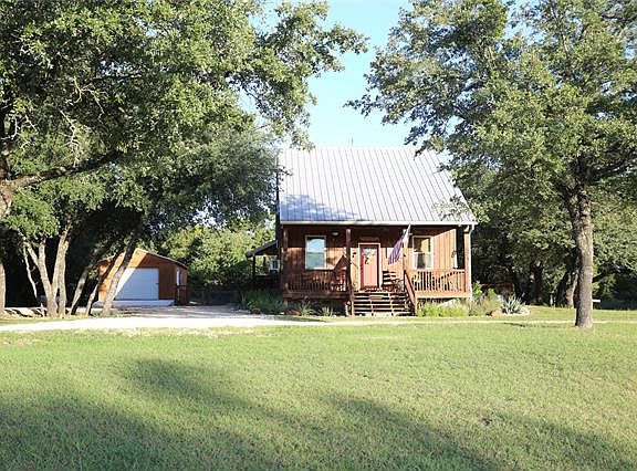 2nd image of 3014 County Road 2013