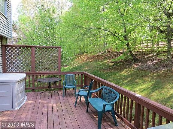 3rd image of 15026 Holleyside Dr