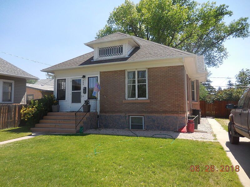 1st image of 709 S 5th St