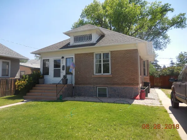 709 S 5th St, Laramie, WY 82070