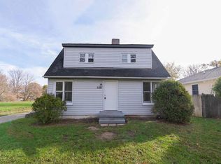 3321 Emmaus Ave, Zion, IL 60099