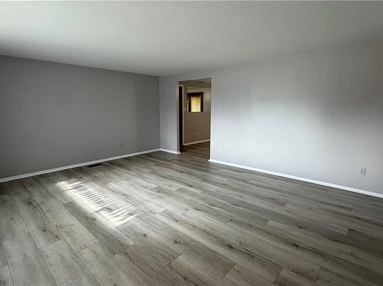 7100 Old Troy Pike — Photo 8