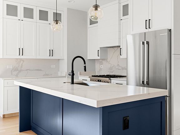 5th image of 5644 N Ashland Ave #3